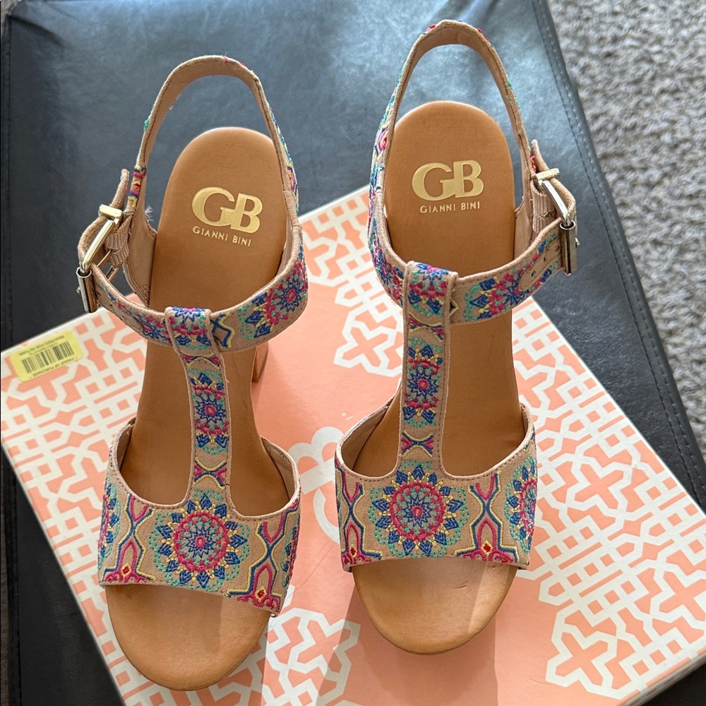Gianni Bini En-Chant Heels - Chella Multi
